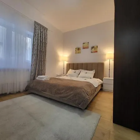 Carmen Housing * בוקרשט