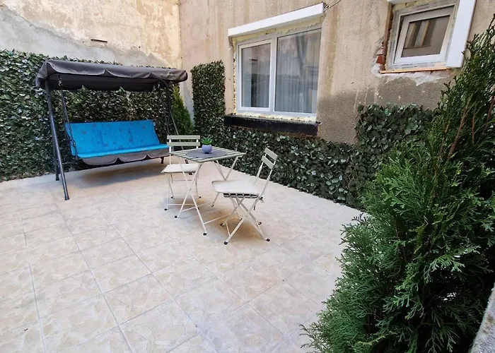 Carmen Housing Apartman